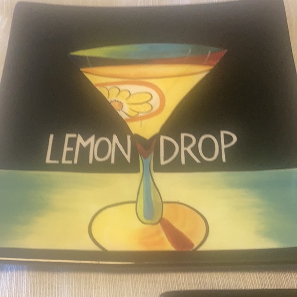 Naylor Designs🌸 Handpainted decorative wall Plates. - Picture 4 of 5